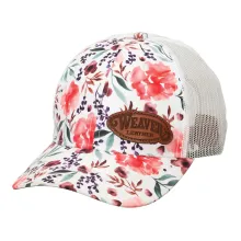 Weaver Cap in weiss mit Blumenmu...